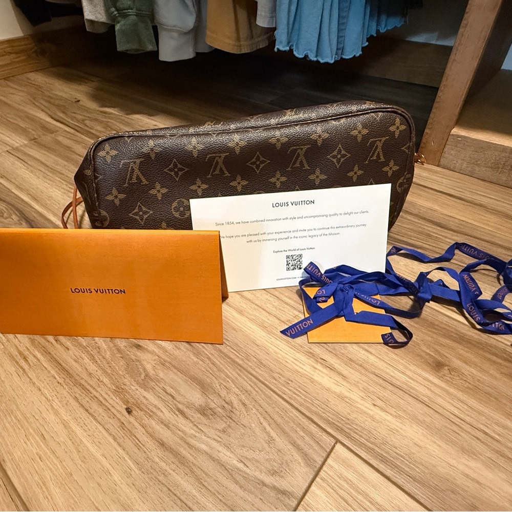 ✨Louis Vuitton Neverfull Monogram Tote Bag - Picture 6 of 12